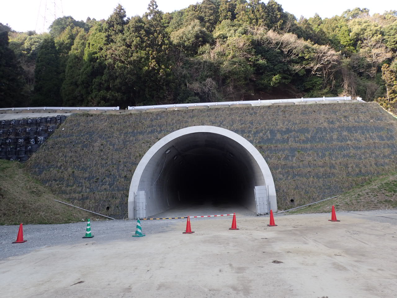 八丁峠道路