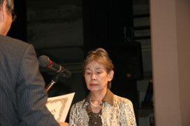 表彰を受ける「佐世保たばこ販売協同組合」婦人部長　森秋子さん