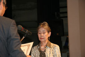 表彰を受ける「佐世保たばこ販売協同組合」婦人部長 森秋子さん