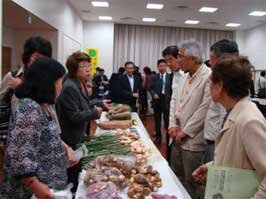 <「街道づくり屋台」の様子>