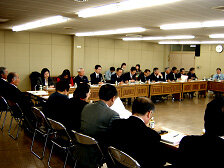 活発な意見が交換された第1回道守活動会議