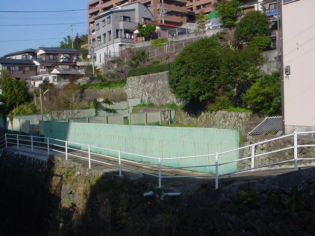 YANO1PHOTO1.JPG - 65,393BYTES