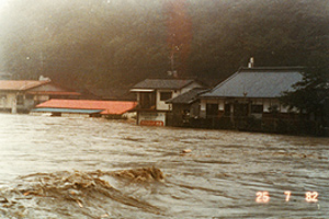 坂本橋付近の浸水状況（八代市坂本町）