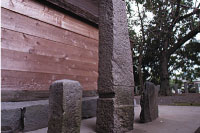 長門石八幡の碇石