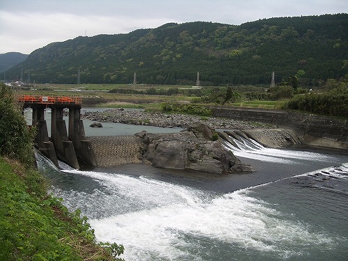 瀬田堰