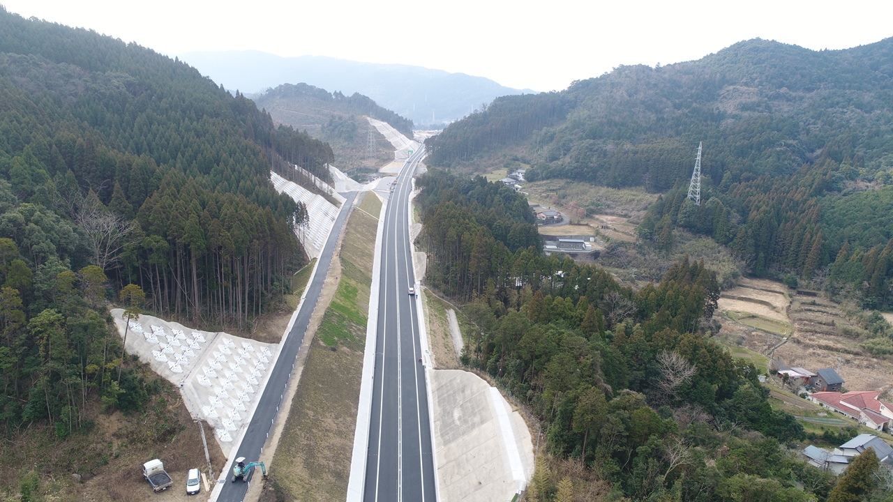 【１１】大迫地区より芦北方面を望む