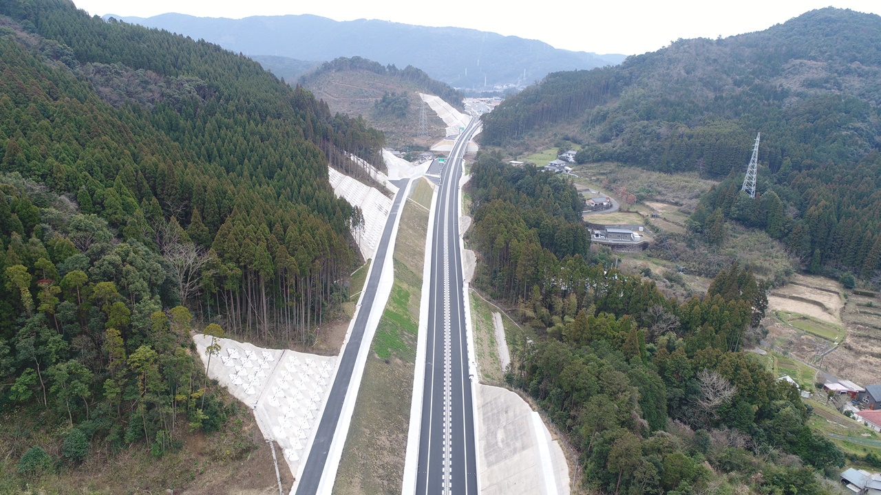 【１１】大迫地区より芦北方面を望む