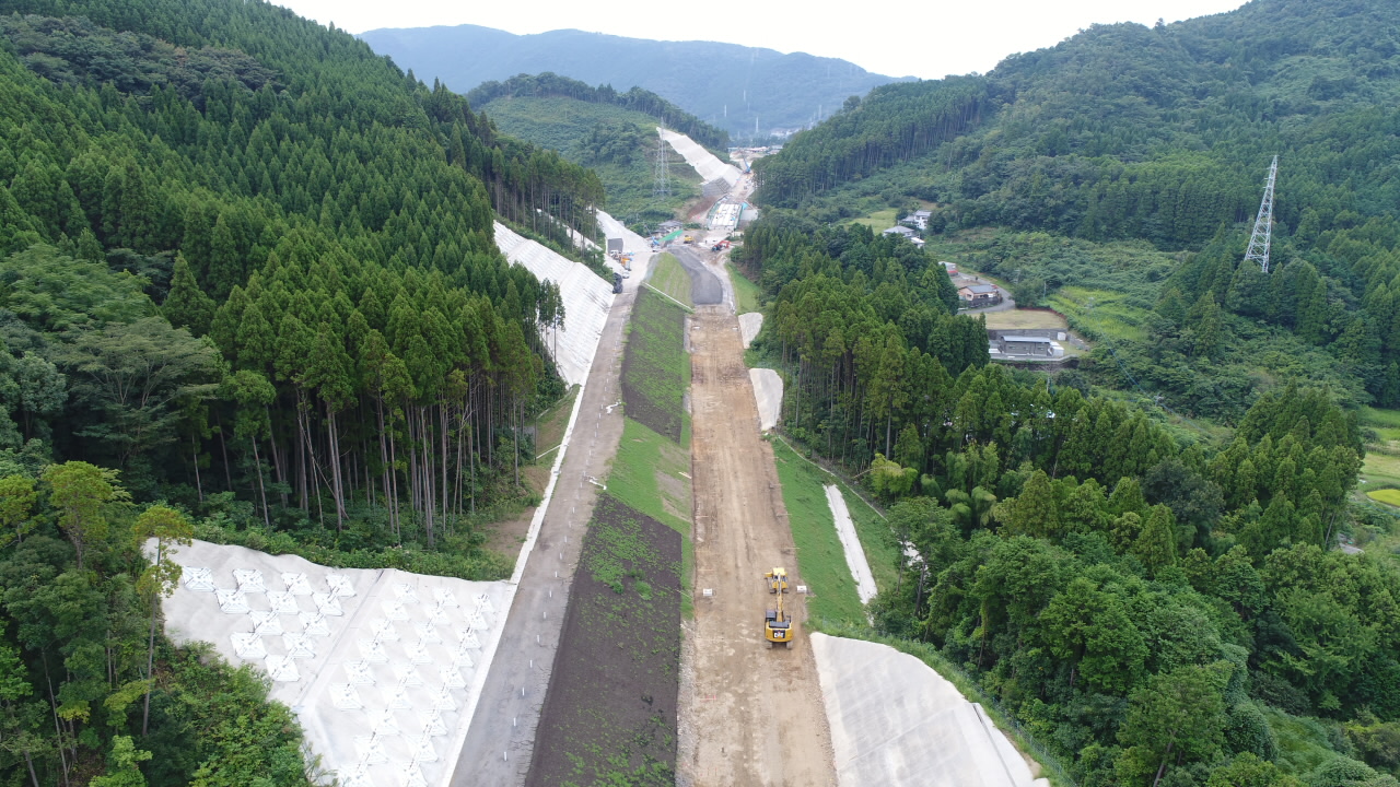 【１１】大迫地区より芦北方面を望む