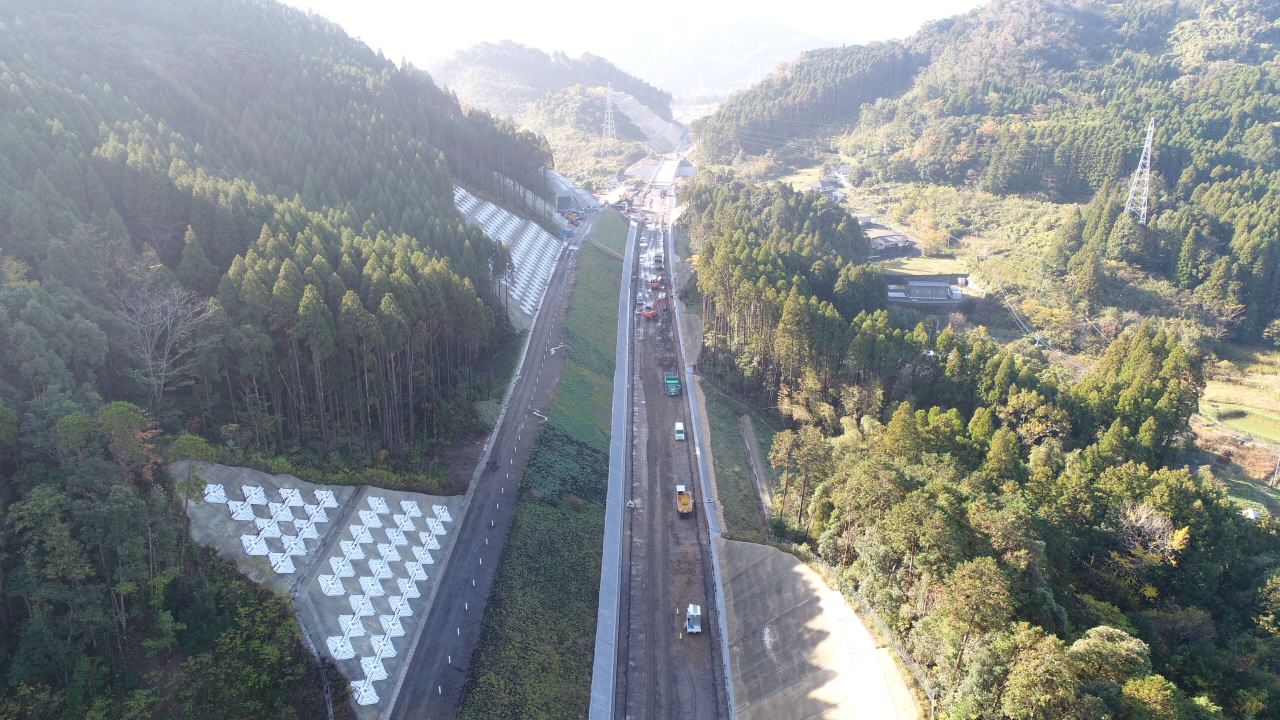 【１１】大迫地区より芦北方面を望む