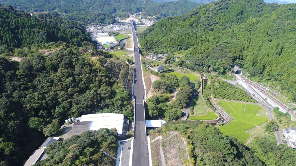 【７】津奈木IC南地点より水俣方面を望む　写真