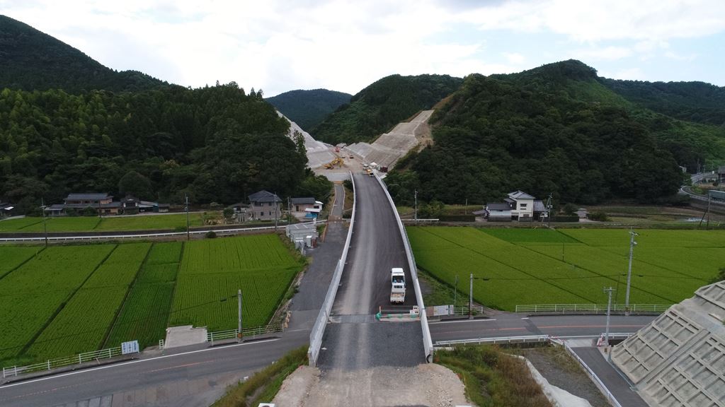 【９】小津奈木地区より芦北方面を望む